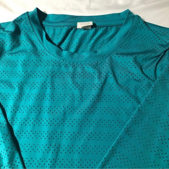 Zyia Active Chill Perforated Breathable Long Sleeve Teal  Top Size 12 - Picture 8 of 8